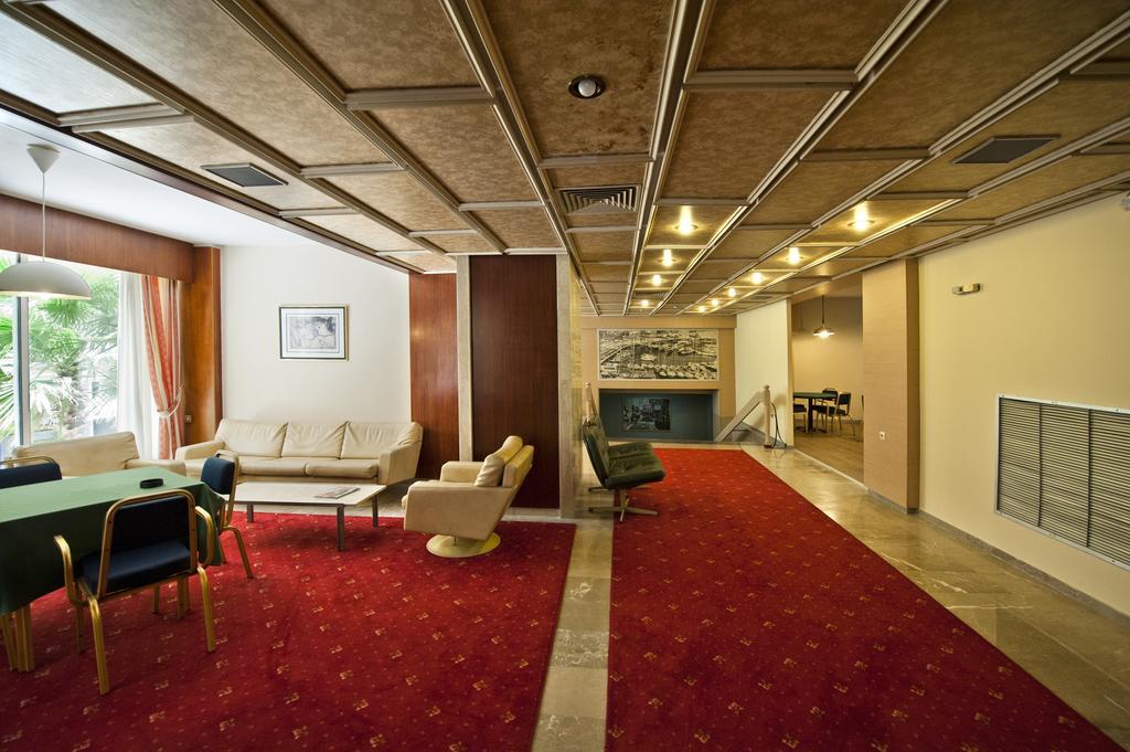 לוטראקי Paolo Hotel מראה חיצוני תמונה
